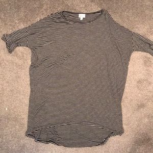 Lula Roe Hi Low tunic.